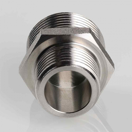 Ниппель переходной из нержавеющей стали Valtec 3/4х1/2"